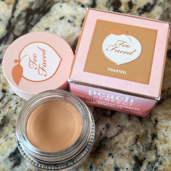 ♣️🌛Rare! Too Faced Toasted Peach Perfect Concealer - Picture 7 of 12